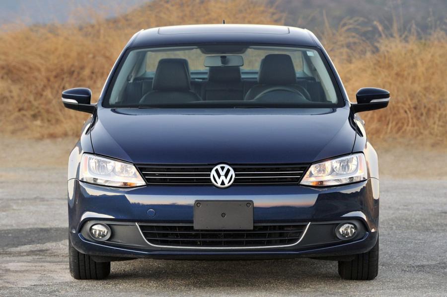  Volkswagen Jetta TDi 2011 года  (фото 5 из 120)
